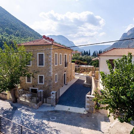 Indigo Leonidion Apartment Екстериор снимка