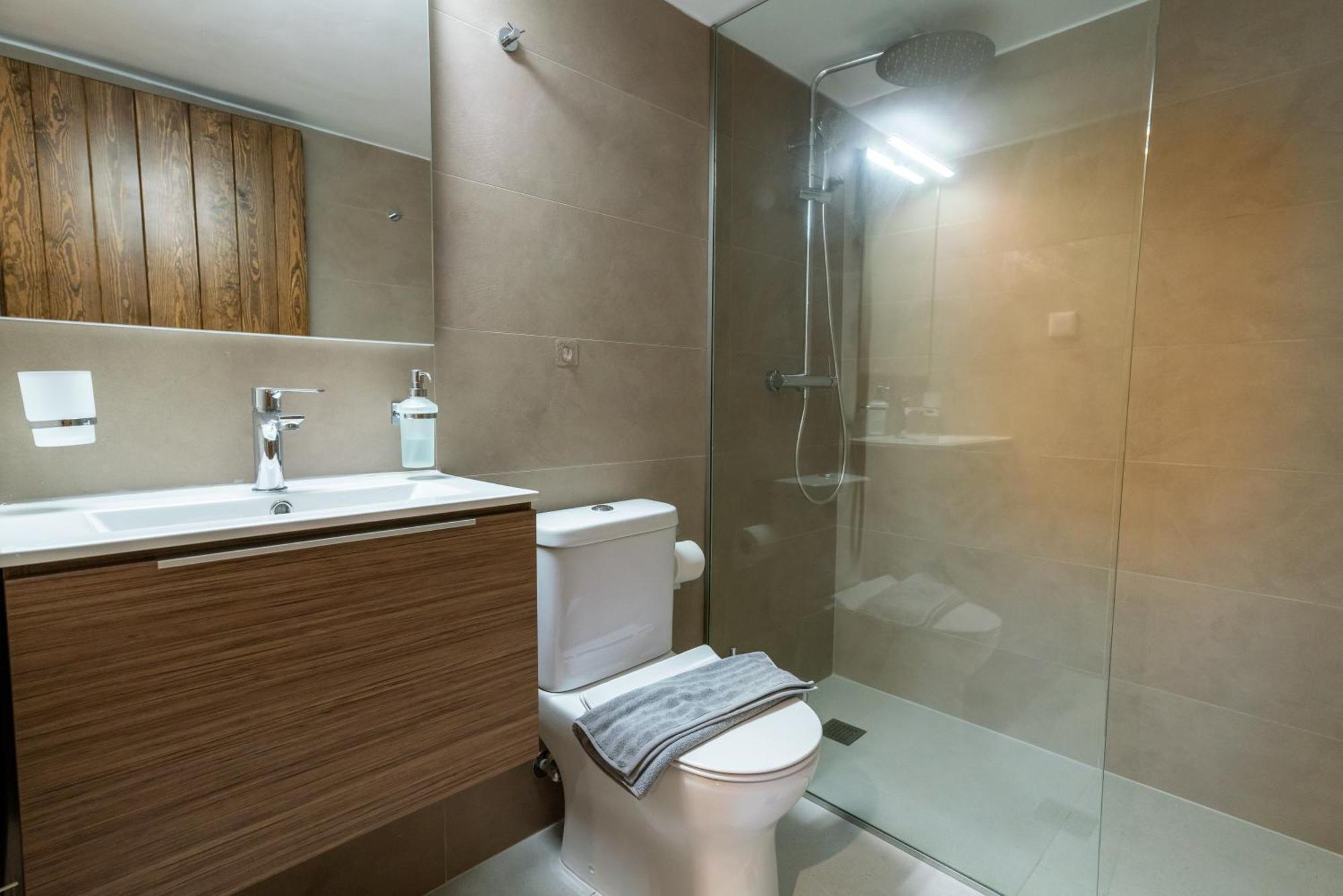 Indigo Leonidion Apartment Екстериор снимка